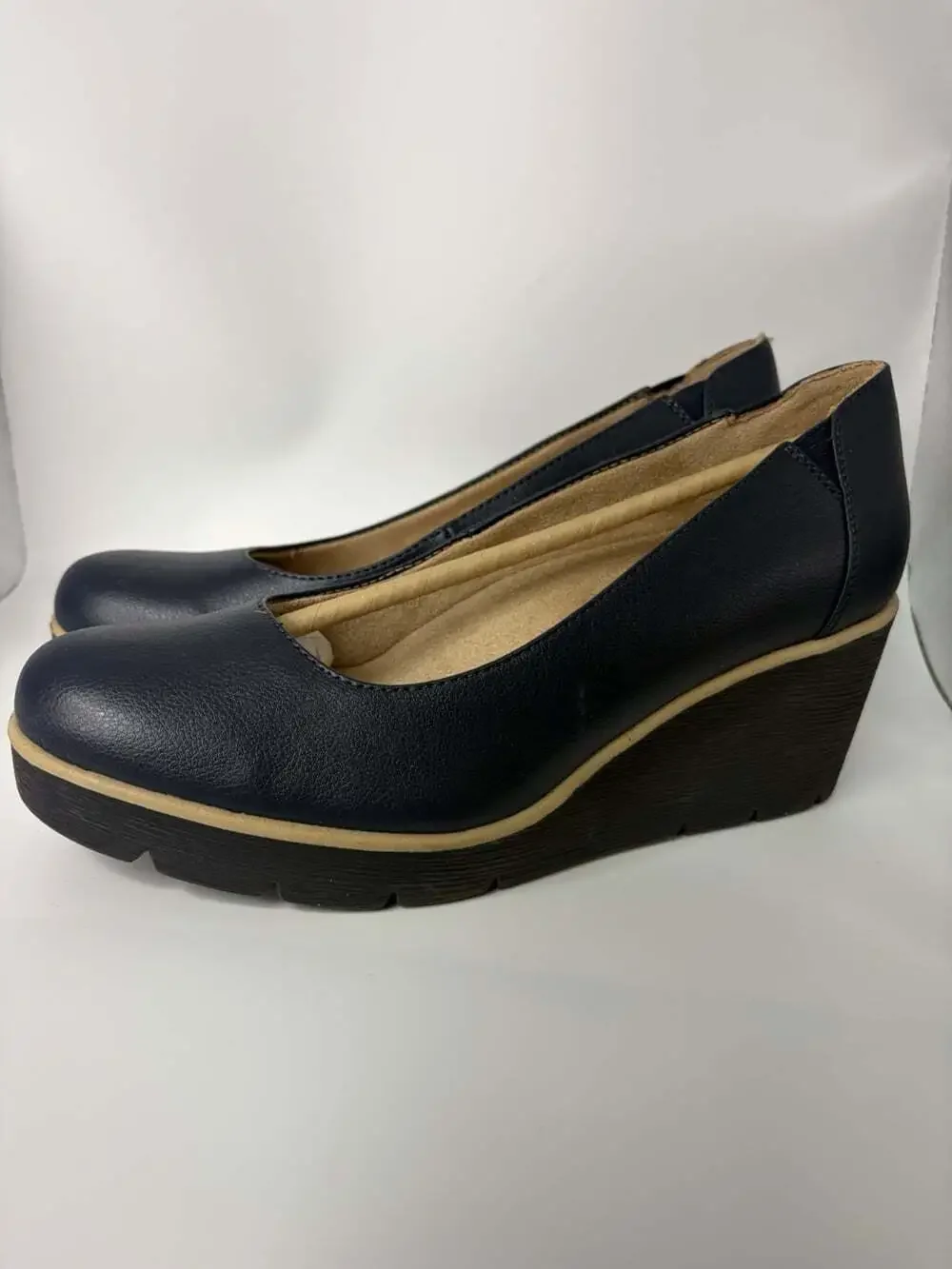 Soul Naturlizer About Time Wedge Pump Women's 7.5W Navy Blue